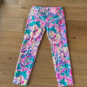 Lilly Pulitzer Pink and Blue Floral Cropped Pants Size 2